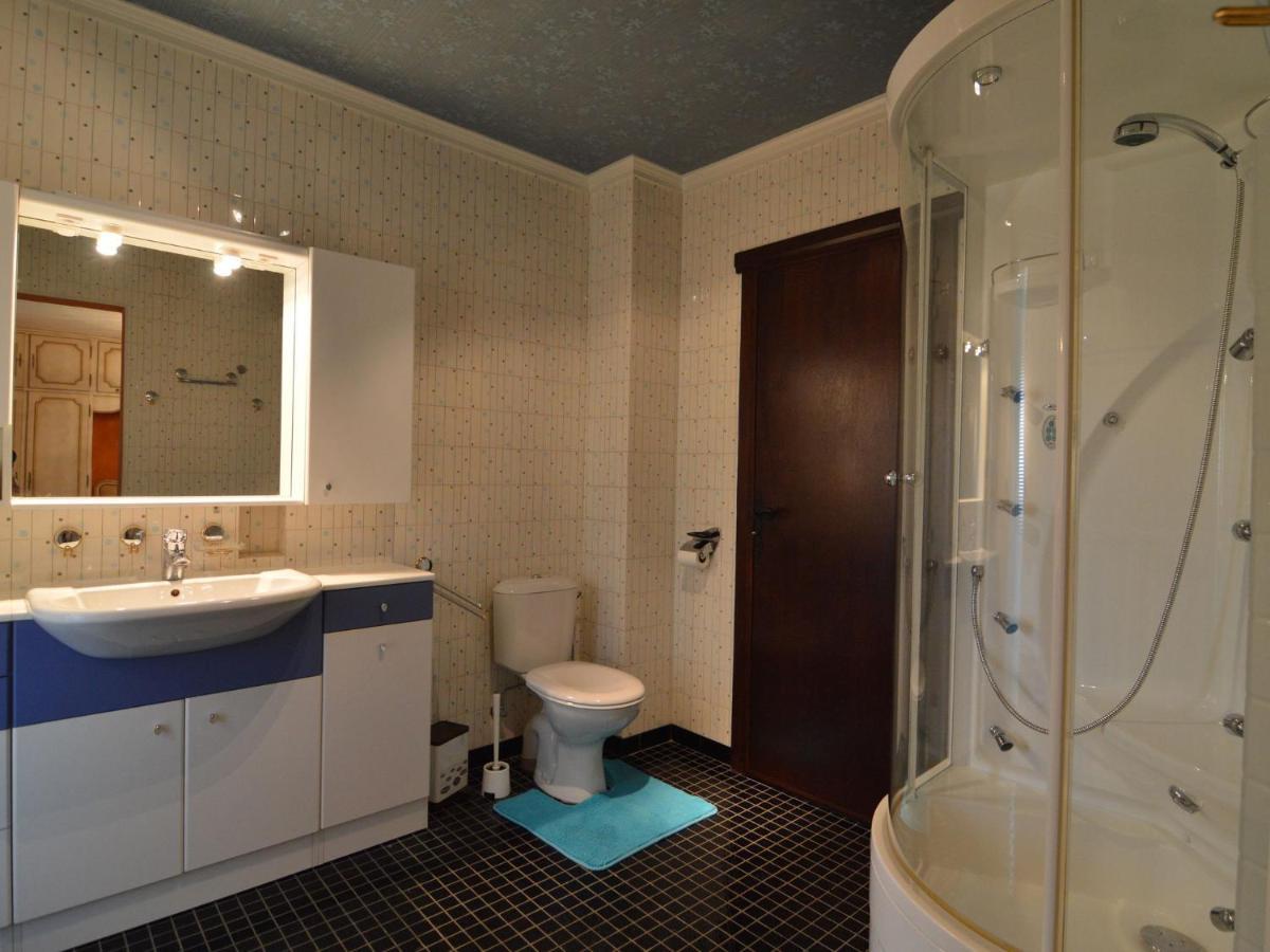 Elegant Villa In Stavelot With Fitness Playroom Ngoại thất bức ảnh